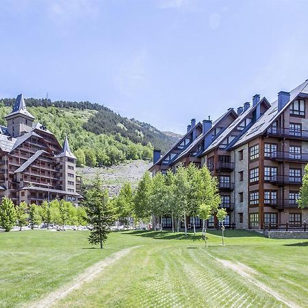 Luderna - Apartamento Val De Ruda A2 Comalada Baqueira Beret Eksteriør billede